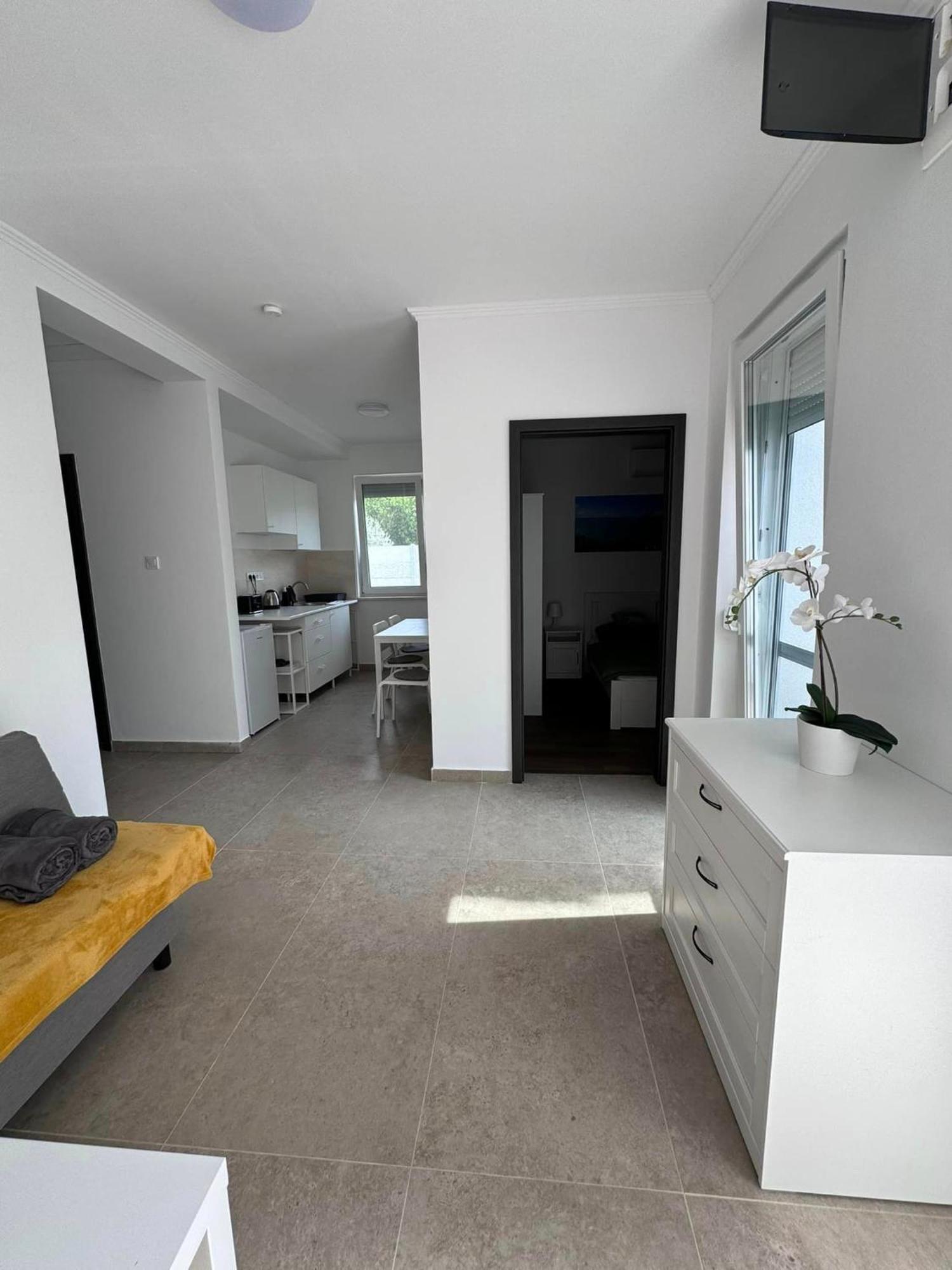 L&a Apartment
